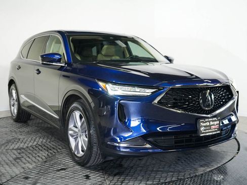 Used 2023 Acura MDX SH-AWD image 3