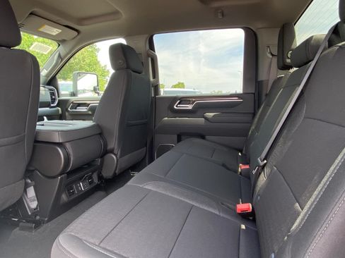 New 2026 Chevrolet Silverado 3500 LT w/ Safety Package AWD/4WD image 21