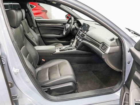 Used 2021 Honda Accord Sport image 16