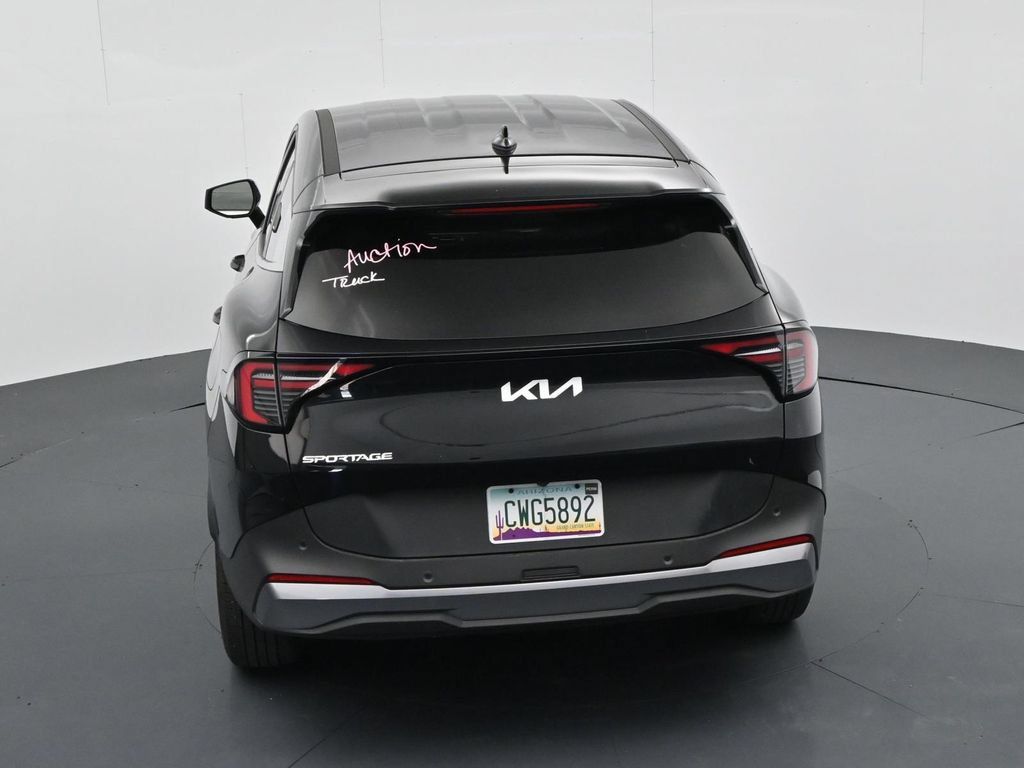 Used 2026 Kia Sportage LX FWD image 23