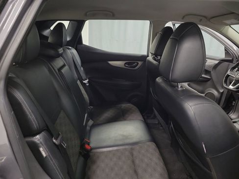 Used 2020 Nissan Rogue Sport SV w/ Technology Package image 22