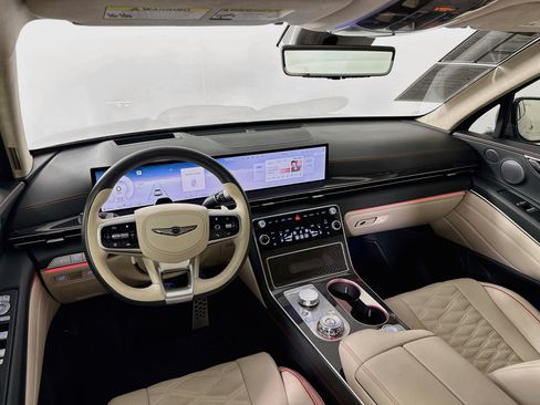 Used 2025 Genesis GV80 3.5T e-SC AWD/4WD image 25