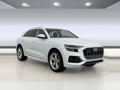 Used 2022 Audi Q8 Prestige w/ Prestige Package AWD/4WD image 7