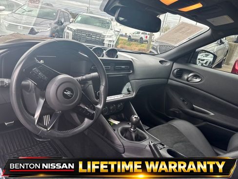 Used 2024 Nissan Z Performance w/ Floor Mat Package image 13