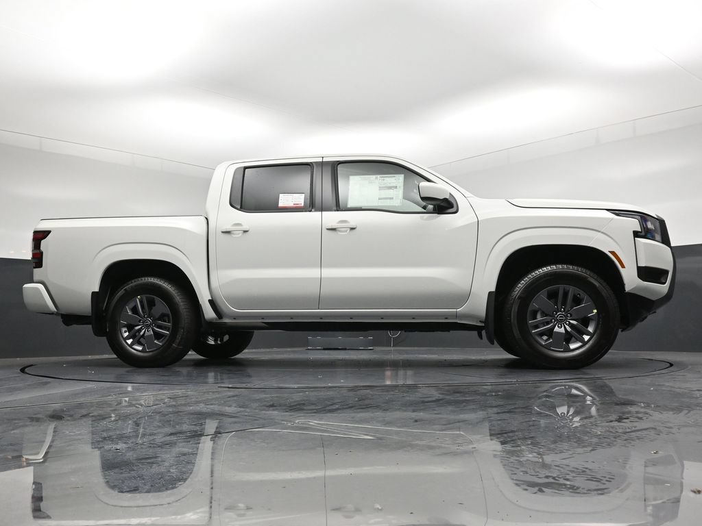 New 2026 Nissan Frontier SV w/ Tow Package AWD/4WD image 28