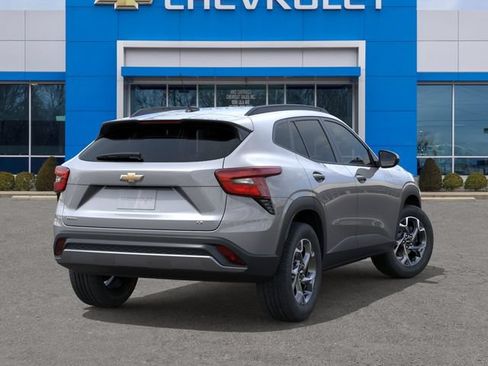 New 2026 Chevrolet Trax LT FWD image 4