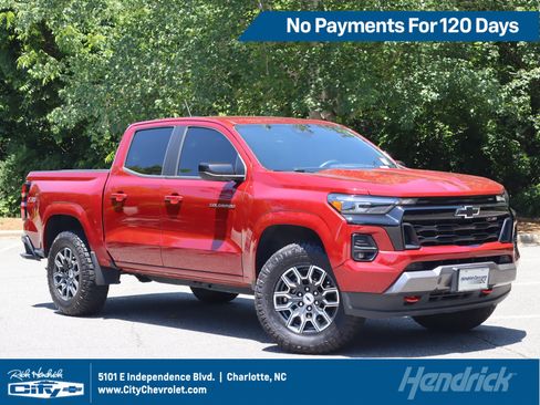 Used 2024 Chevrolet Colorado Z71 w/ Advanced Trailering Package AWD/4WD image 1