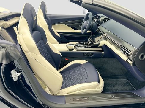 New 2026 Aston Martin Vanquish Convertible image 27