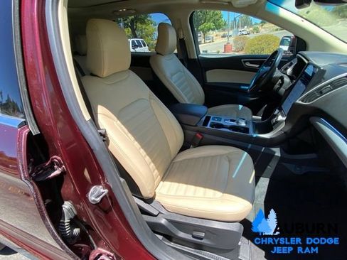 Used 2021 Ford Edge SEL w/ Convenience Package AWD/4WD image 21