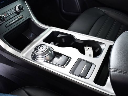 Used 2024 Ford Edge SEL w/ Convenience Package image 31