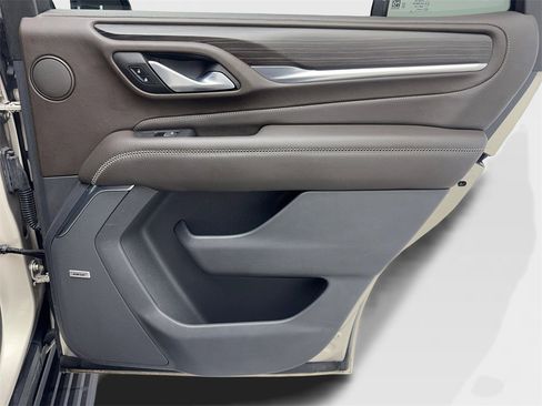 Used 2022 GMC Yukon Denali image 47