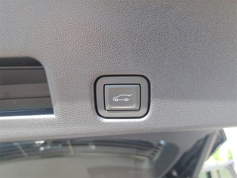 New 2026 Buick Enclave Avenir w/ Super Cruise Package image 14