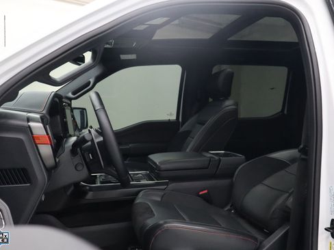 Used 2024 Ford F150 Raptor image 19