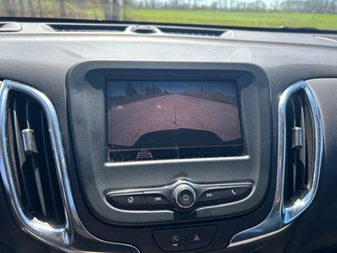 Used 2024 Chevrolet Equinox LT FWD image 10