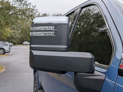 New 2026 GMC Sierra 2500 Denali w/ Denali Reserve Package image 12