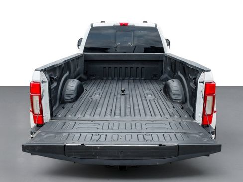Used 2021 Ford F350 Platinum w/ FX4 Off-Road Package AWD/4WD image 59