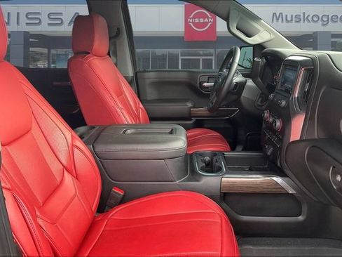 Used 2022 Chevrolet Silverado 1500 LT Trail Boss w/ Safety Package AWD/4WD image 29