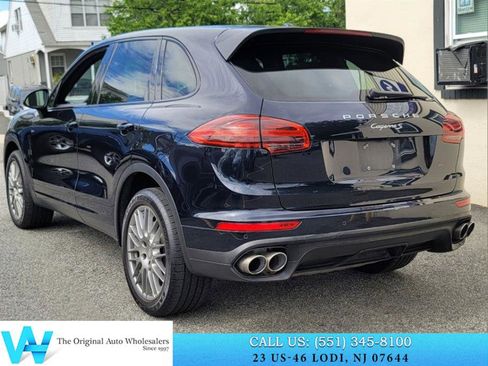 Used 2015 Porsche Cayenne S AWD/4WD image 4
