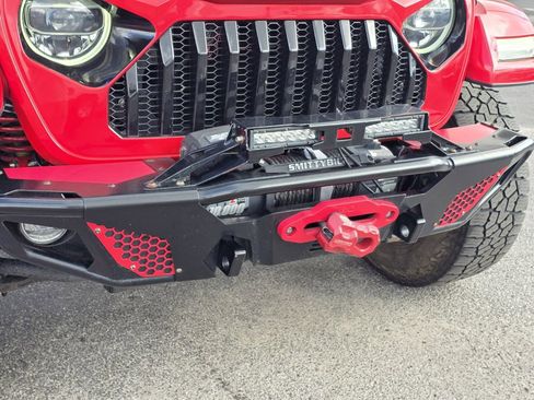 Used 2021 Jeep Wrangler Unlimited Sahara w/ Cold Weather Group image 8