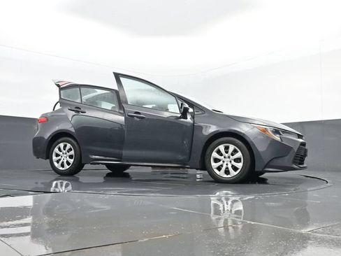 Used 2024 Toyota Corolla LE FWD image 30