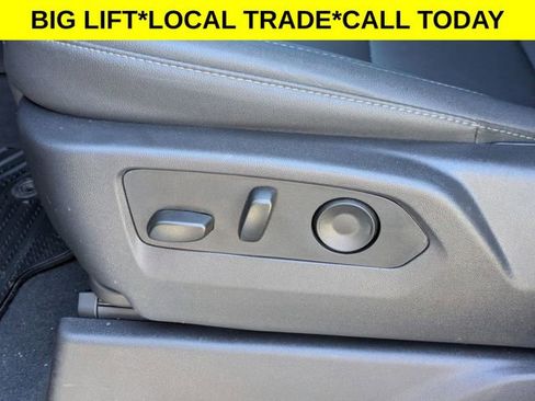 Used 2025 Chevrolet Silverado 2500 LT w/ Trail Boss Package AWD/4WD image 12