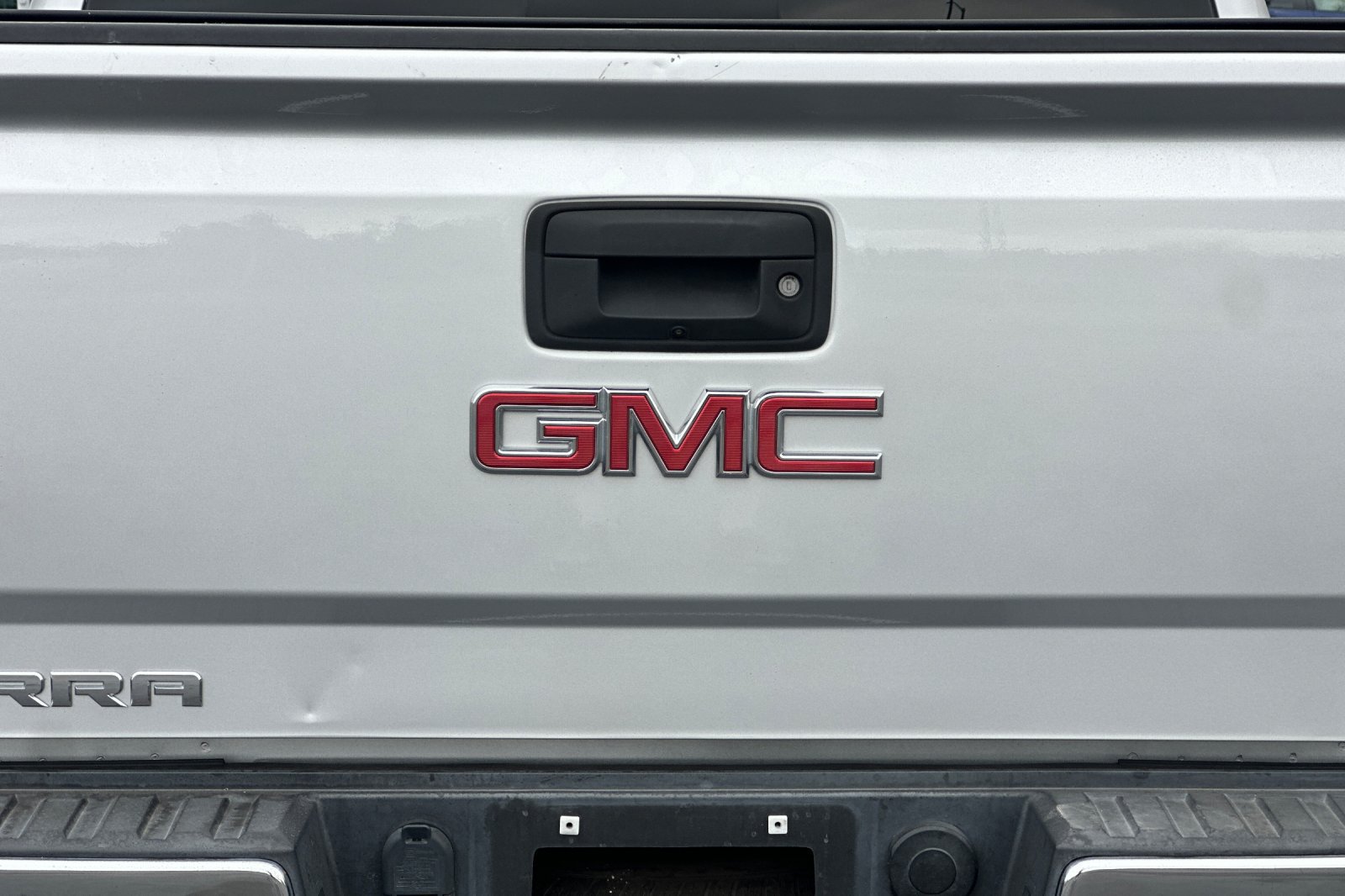 Used 2018 GMC Sierra 1500 SLT AWD/4WD image 46