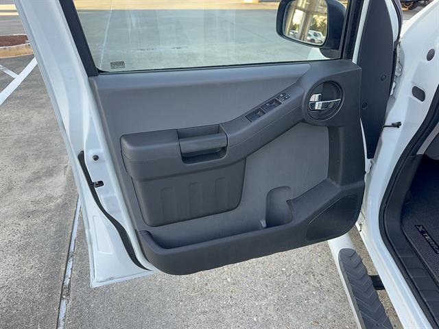 Used 2015 Nissan Xterra S w/ Value Package RWD image 19