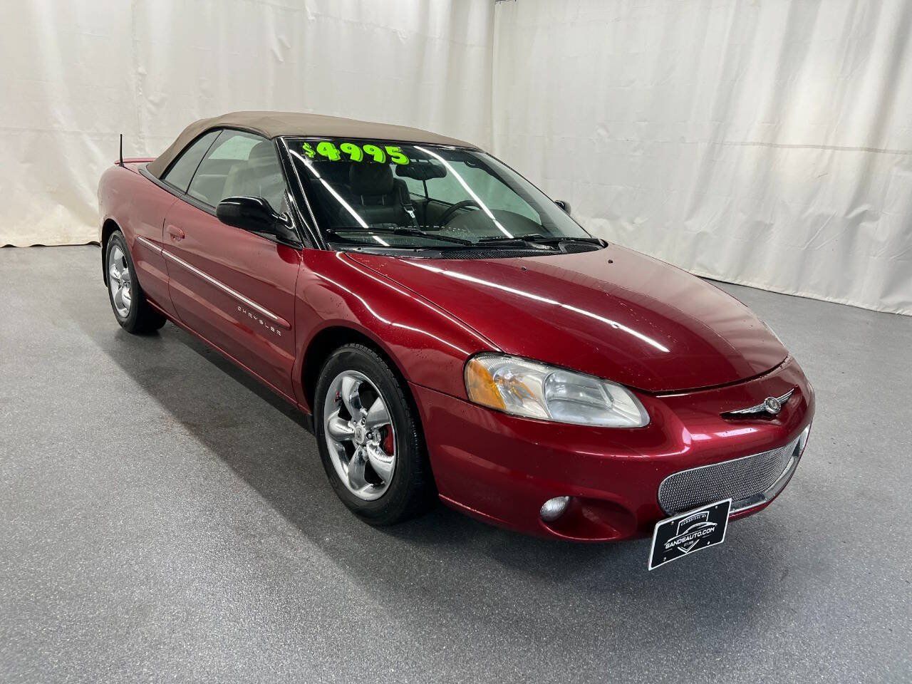 Used 2001 Chrysler Sebring LXi FWD image 3