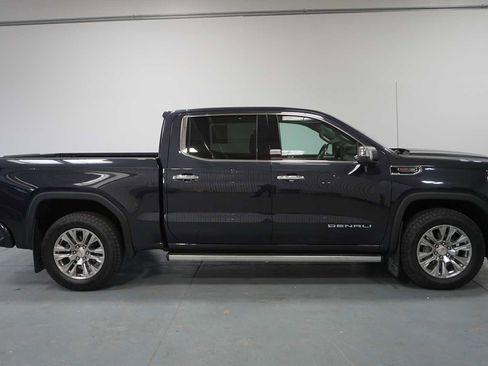 Used 2023 GMC Sierra 1500 Denali image 6