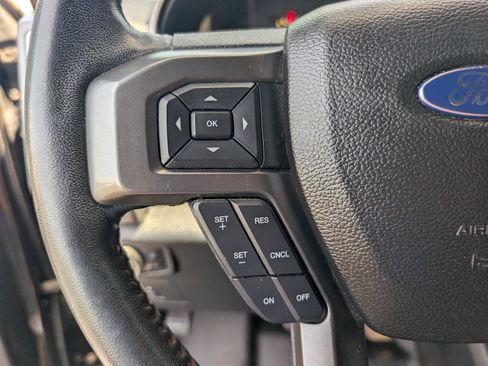 Used 2016 Ford F150 XLT w/ Equipment Group 302A Luxury AWD/4WD image 26
