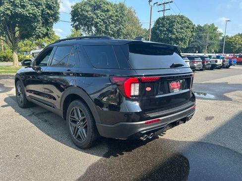 New 2026 Ford Explorer ST w/ Sun And Sound Package AWD/4WD image 5