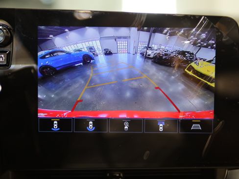 Used 2023 Chevrolet Corvette Stingray Preferred Conv w/ Z51 Performance Package RWD image 26