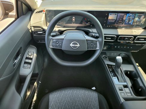 New 2026 Nissan Sentra SV w/ Floor Mat Package FWD image 8