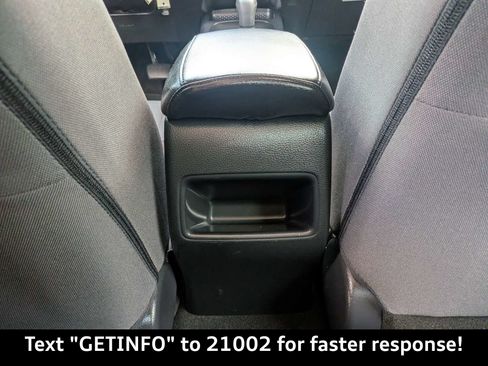 Used 2020 Toyota Corolla LE FWD image 18