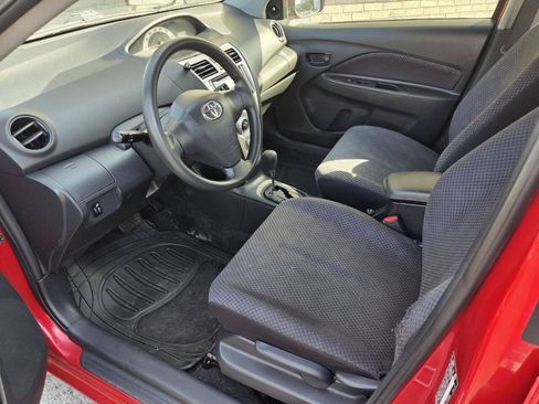 Used 2008 Toyota Yaris Sedan FWD image 4