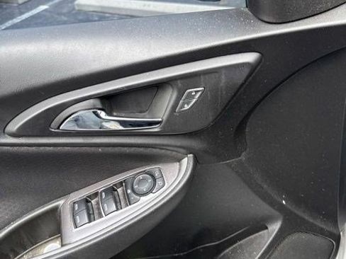 Used 2019 Chevrolet Malibu LS FWD image 13