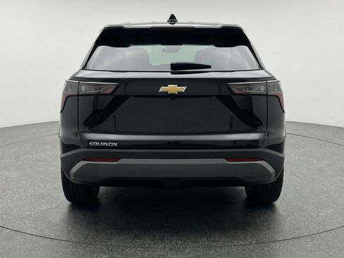 Used 2025 Chevrolet Equinox LT image 7