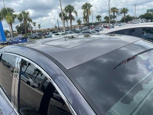 Used 2017 Honda CR-V EX-L image 2
