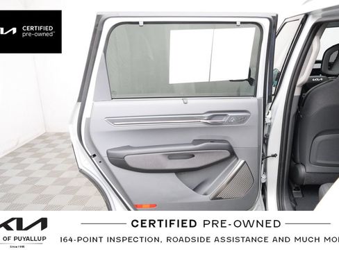 Certified 2024 Kia EV9 Land AWD/4WD image 12