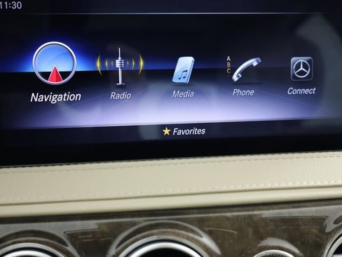 Used 2020 Mercedes-Benz S 560 4MATIC Sedan image 52
