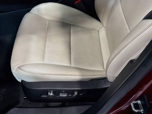 Used 2019 Cadillac XT4 Sport AWD/4WD image 20