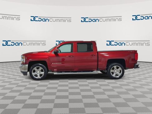 Used 2018 Chevrolet Silverado 1500 LT w/ All Star Edition AWD/4WD image 5