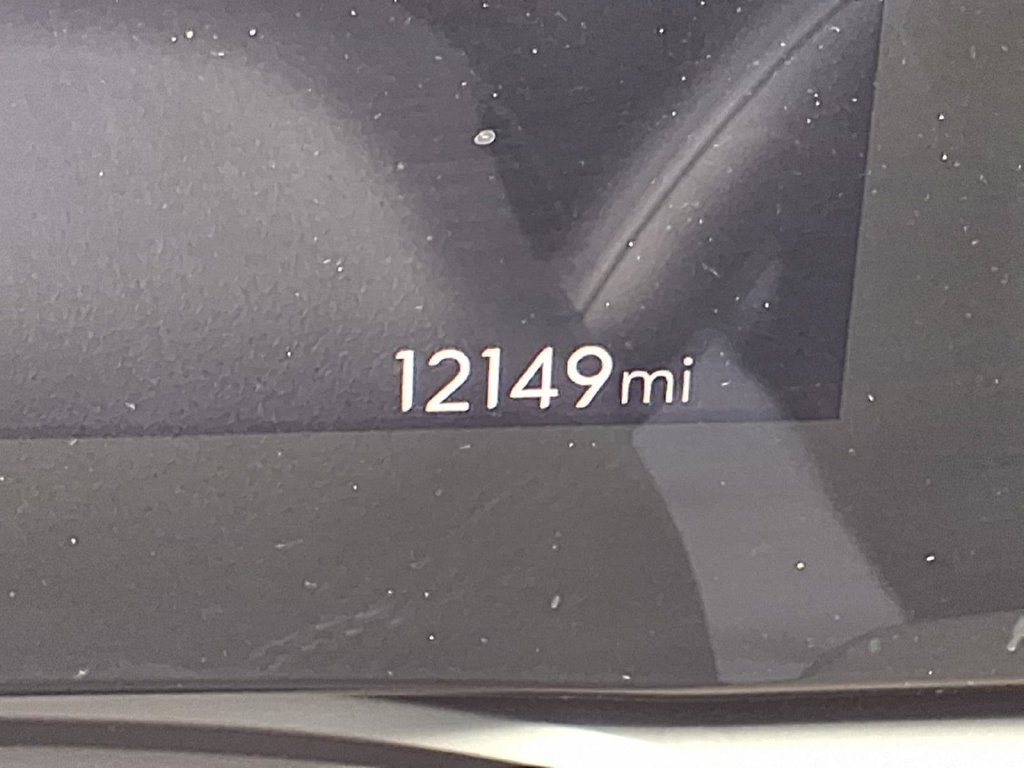 Used 2026 Buick Envista Avenir FWD image 35