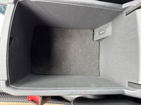 Certified 2022 Volkswagen Atlas Cross Sport SE image 26