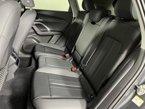 Used 2025 Audi Q5 Premium Plus w/ Premium Plus image 19