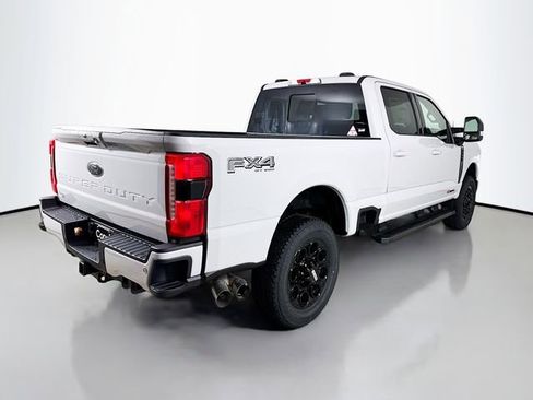 New 2026 Ford F250 Lariat w/ Black Appearance Package image 7