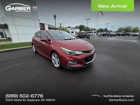 Used 2018 Chevrolet Cruze Premier w/ RS Package FWD image 1