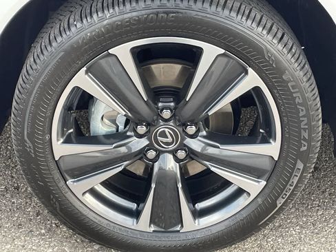 Used 2025 Lexus UX 300h AWD image 38