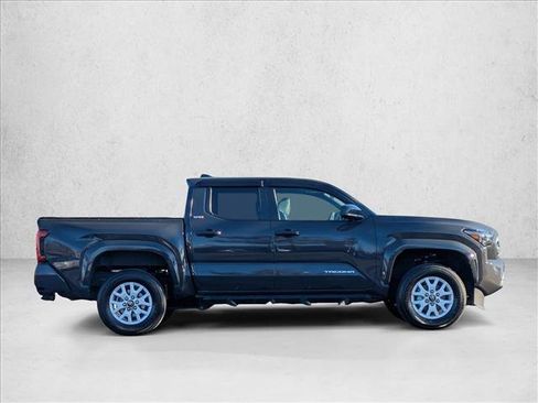 Used 2024 Toyota Tacoma SR5 image 4