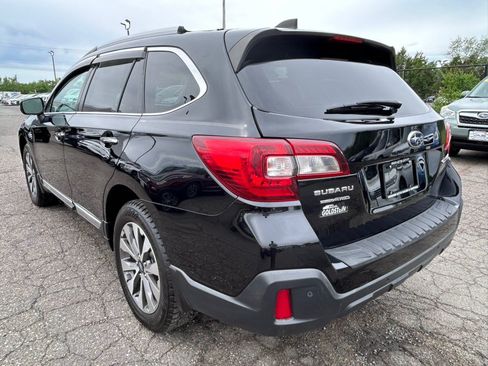 Used 2018 Subaru Outback 2.5i Touring AWD/4WD image 7